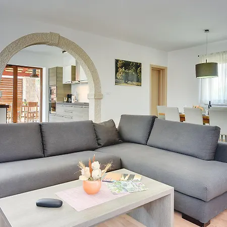 Nur 800 Meter Zum Mit Meerblick, Privatem Pool, Bbq Und Spielplatz *